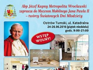 Muzeum Mobilne Jana Pawła II mobilne muzeum jana pawla II male 300x225 - Muzeum Mobilne Jana Pawła II