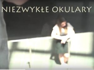 Warsztaty operatorskie dla niesłyszących i słabosłyszących niezywkle okulary 300x225 - Warsztaty operatorskie dla niesłyszących i słabosłyszących