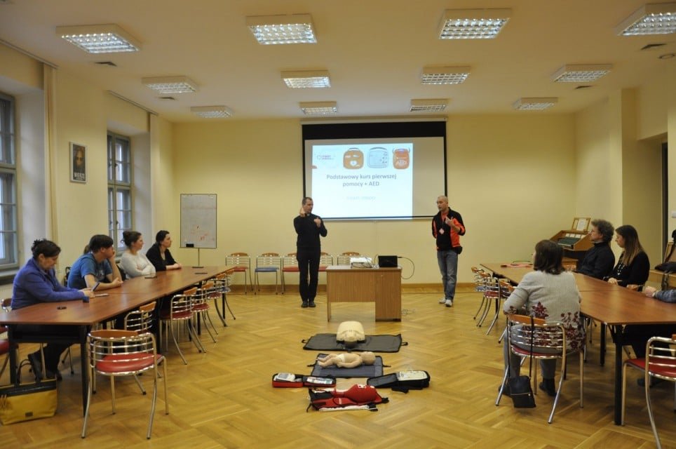 kurs pierwszej pomocy i obsługi aed1 - Kurs pierwszej pomocy i obsługi "AED"