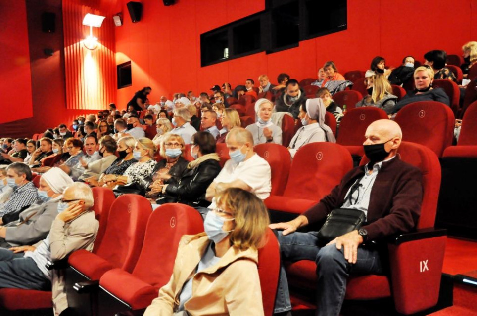 NON POSSUMUS 1 - NON POSSUMUS - premiera filmu na dużym ekranie