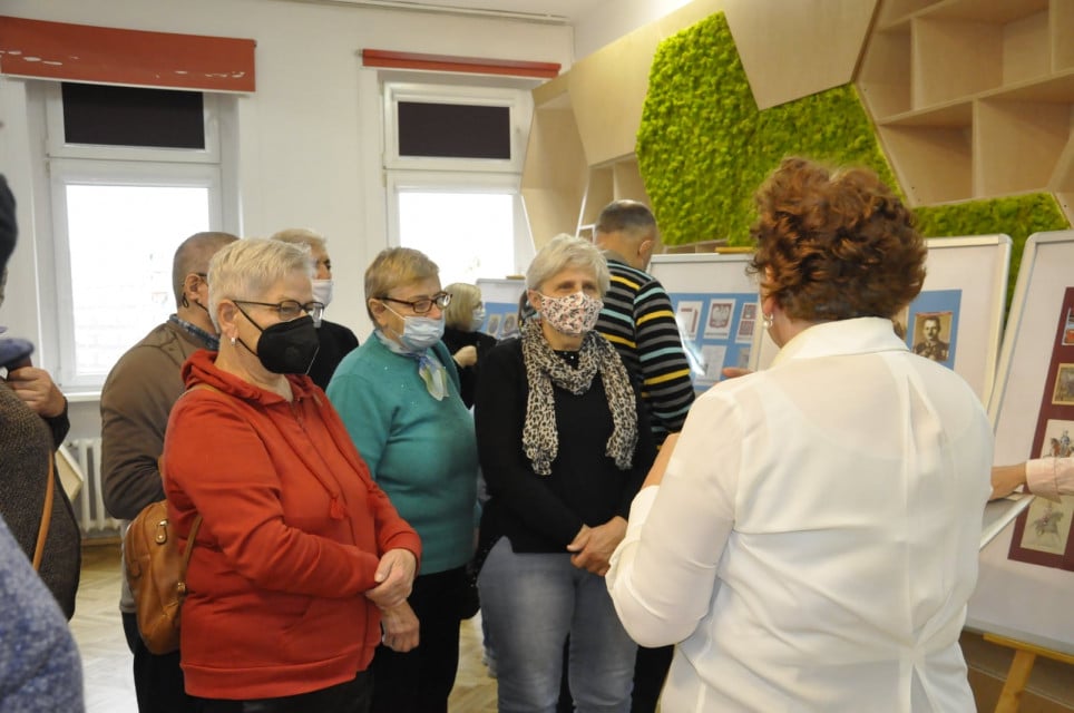 Seniorzy w Przestrzeni Trzeciego Wieku - Seniorzy w Przestrzeni Trzeciego Wieku