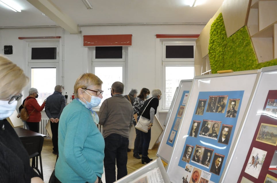 Seniorzy w Przestrzeni Trzeciego Wieku1 - Seniorzy w Przestrzeni Trzeciego Wieku