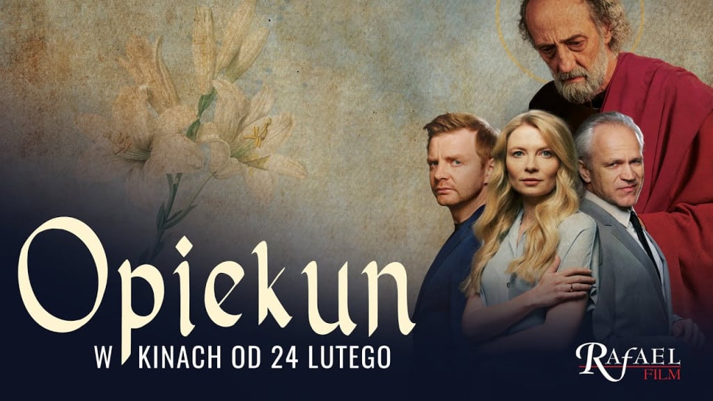 Film Opiekun z napisami dla niesłyszących Dwóch mężczyzn i jedna kobieta na tle świętego Józefa, obok napis: Opiekun w kinach od 24 lutego