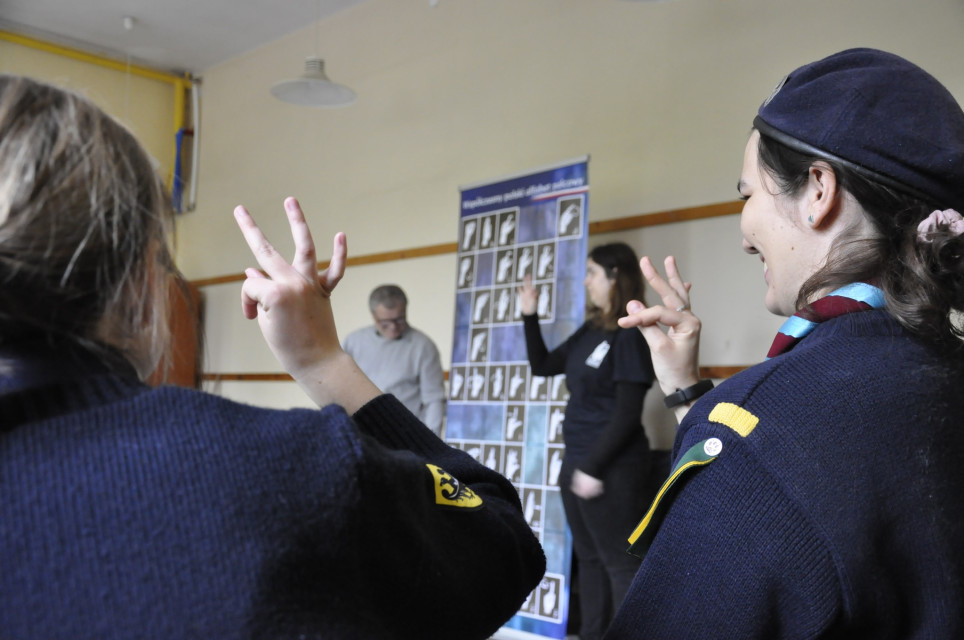 Warsztaty jezyka migowego dla Skautow Europy1 - Warsztaty języka migowego dla Skautów Europy