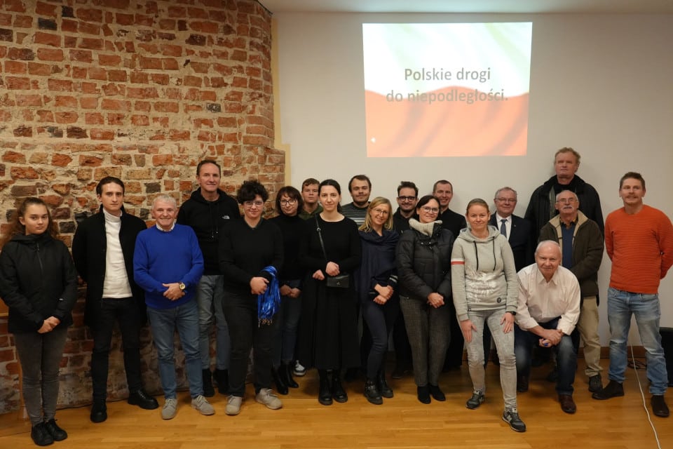 O polskich drogach do niepodleglosci - O polskich drogach do niepodległości