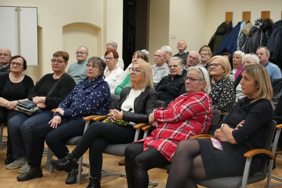 Polityka senioralna na Dolnym Slasku 2 - Polityka senioralna na Dolnym Śląsku