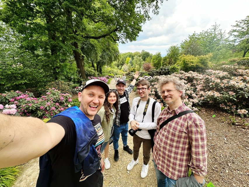 Wolontariusze w arboretum 1 - Wolontariusze w arboretum