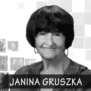 Czarno białe zdjęcie kobiety z podpisem Janina Gruszka